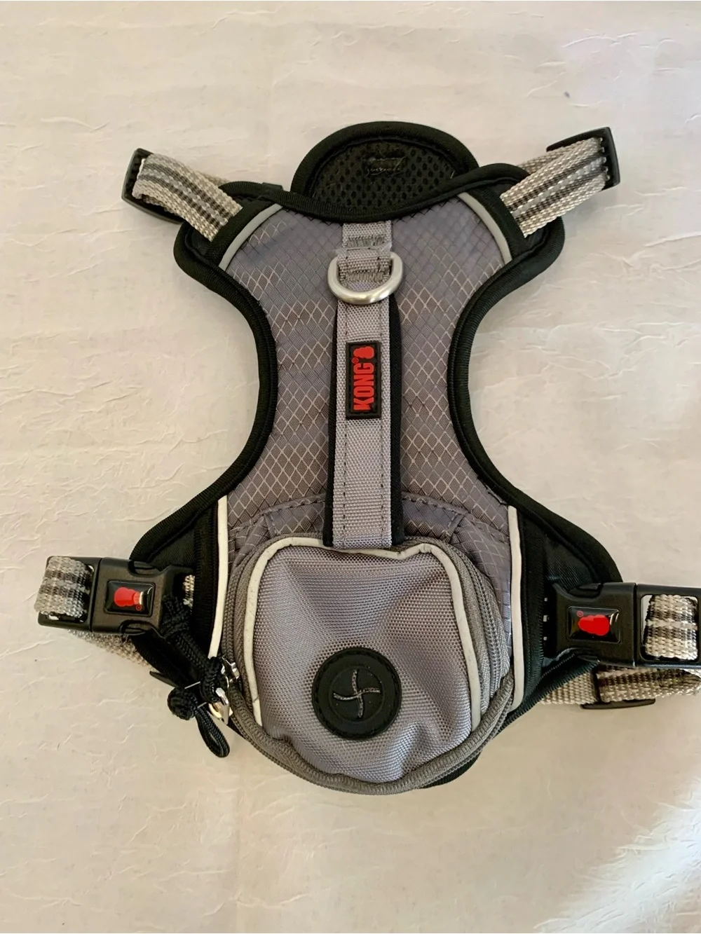 KONG Grey Reflective Dog Harness with Front Pocket. Size XS/S